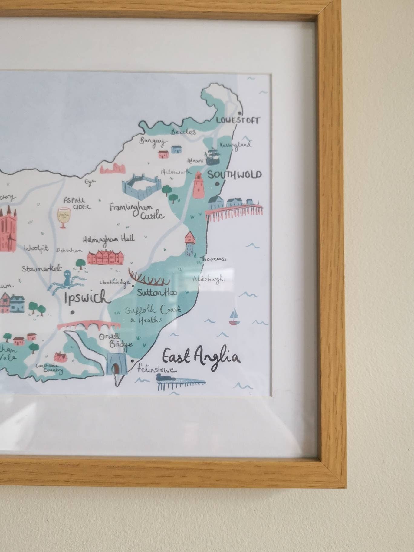 Suffolk County Illustrated Map - Ipswich, Lowestoft, Southwold etc